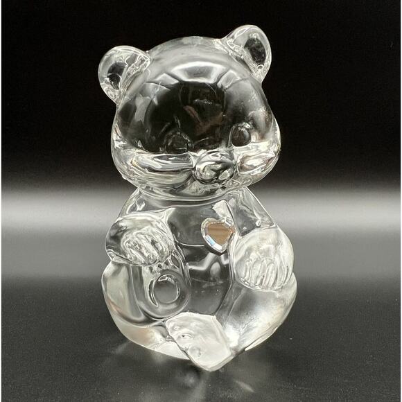 Fenton Art Glass 4” Bear Figurine ~ April Birthstone Clear Diamond Heart - Picture 1 of 7